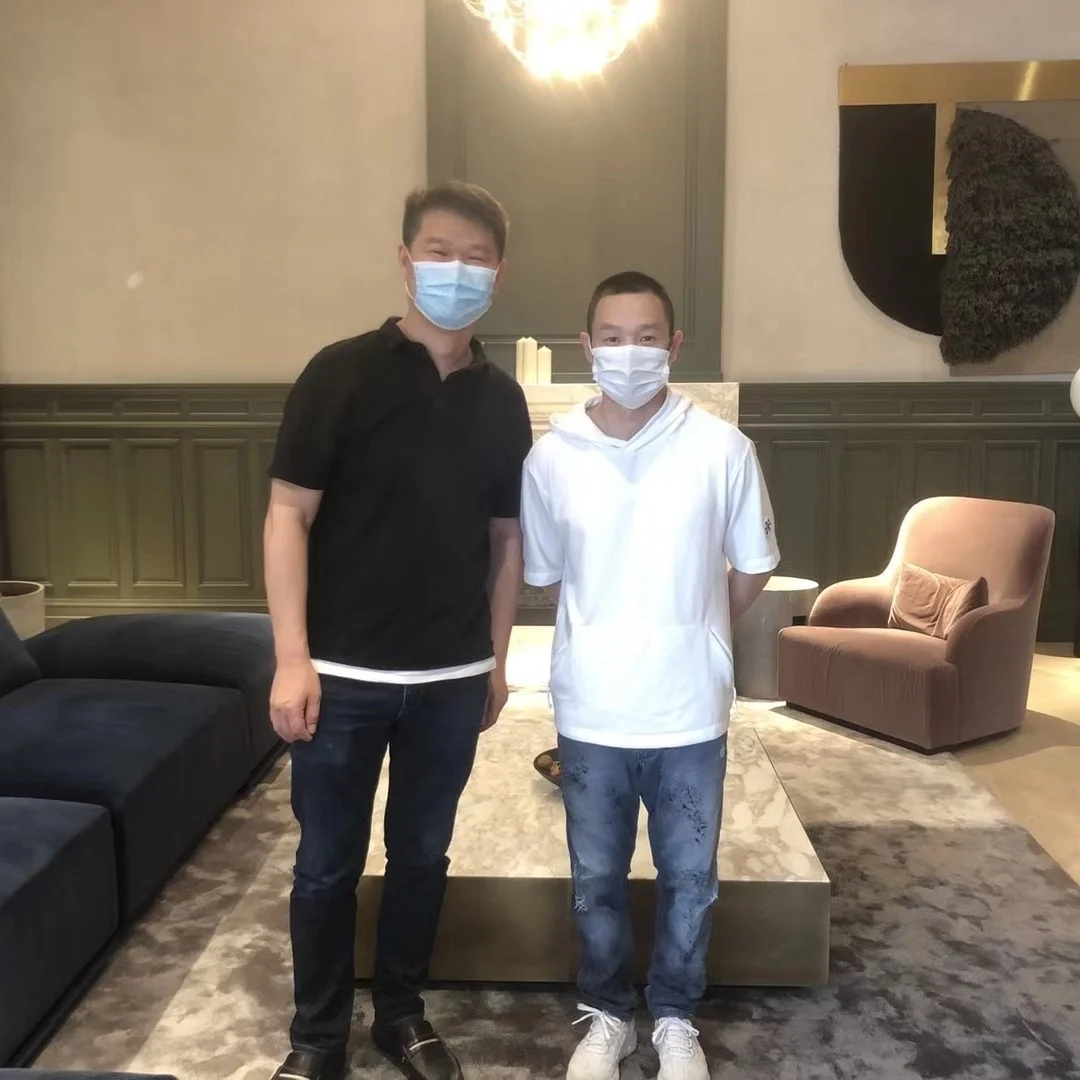 杨威到访展厅
